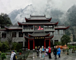 䮔(dng)ɽ̫-\(yn)Љ݆Mʽԇ(yn)(x)t